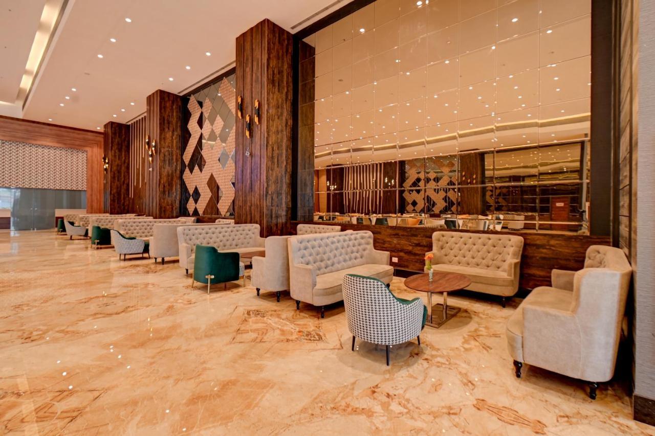 Hotel Tip Top International Pune Pimpri-Chinchwad ภายนอก รูปภาพ